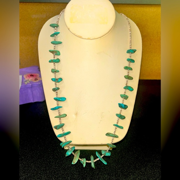 Vintage Native American turquoise necklace - Picture 1 of 5